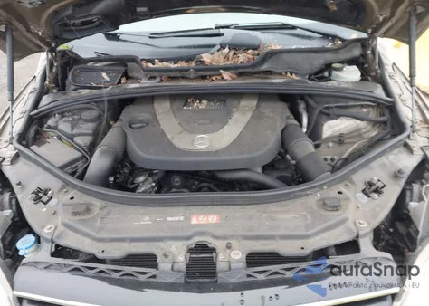 2009 Mercedes-Benz R 350 4Matic z USA, uszkodzony, nr VIN 4JGCB65E29A092505